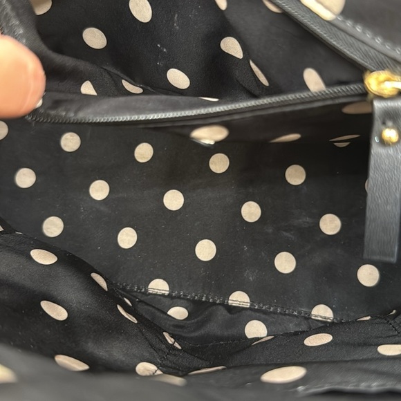 Anne Klein black quilted with tan polka dot interior bag - Picture 9 of 13